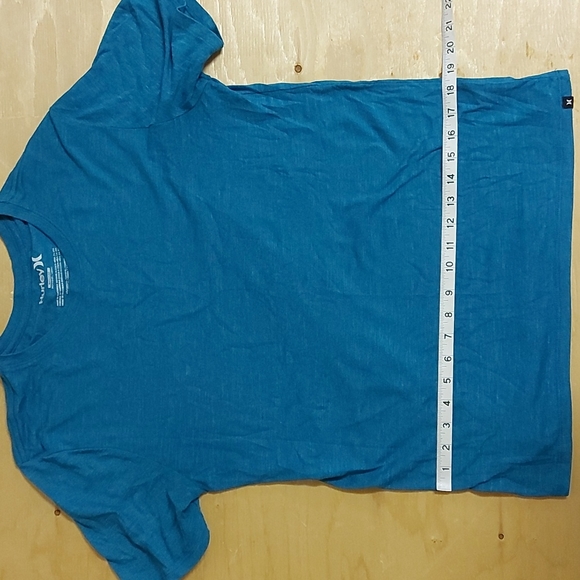 3 for $25- NWOT Men's Hurley Blue Tee, Size Medium - Picture 12 of 12